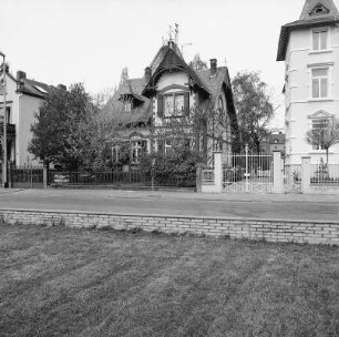 Geisenheim, Winkeler Straße 96
