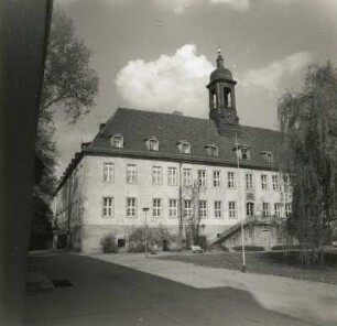Elsterwerda. Schloß (Wladimir-Komarow-Oberschule). 1720/37 nach Plänen von M. D. Pöppelmann. Gartenansicht