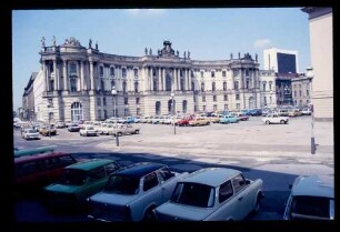 Die Kommode 14.7.87.