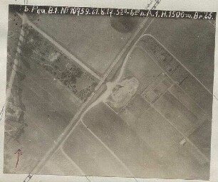 Straßenkreuzung nördlich Schleißheim (1500 m)