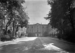 Ehemaliges Erzbischöfliches Palais