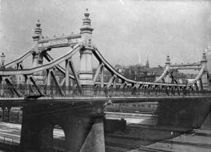 Brücke am Hauptbahnhof