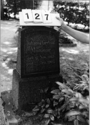 Grabstein 127