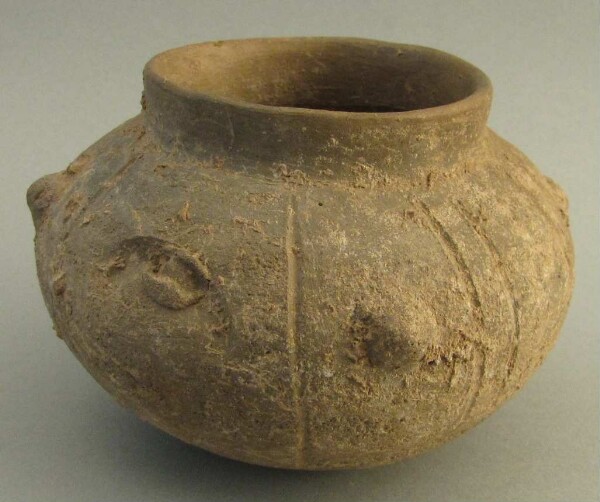 Clay vessel