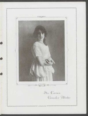 [Fotografía de] Sta. Carmen González Albistur