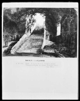 Treppenaufgang in einem Kloster / Unterirdischer Raum und Treppe
