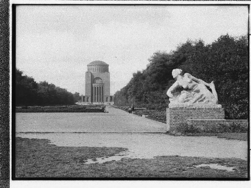 Stadtpark [Stadtpark Hamburg] (Hamburg-Winterhude): Plastik vorm Wasserturm : SchumacherWV Nr. 130