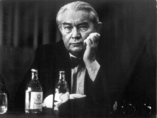 Edmund Osmánczyk (Polen), Publizist : Osmánczyk, Edmund (1913-1989; Publizist)