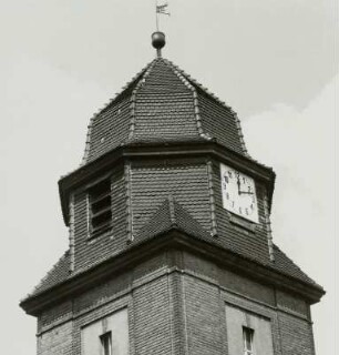 Proschim. Dorfkirche : Welzow-Proschim. Dorfkirche (1914-1919; Arthur Mäkelt). Ansicht von Südosten