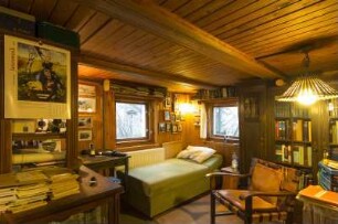 Arbeitszimmer von Kito Lorenc (1938-2017) in seinem Haus in Wuischke (unberührt seit seinem Tod am 24.09.2017); sorbisch-deutscher Schriftsteller, Lyriker, Übersetzer