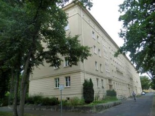 Eisenhüttenstadt: Wohnblock im WK II