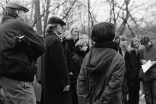 Ausstellung "Zwangsarbeiterlager Wiesenfeld" im Schulzentrum Glinde: Führung durch das ehemalige "Lager Wiesenfeld"