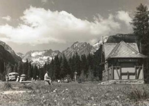 Hohe Tatra. Bahnstation Popradské pleso. Blick nach Norden ins Mengusovsker Tal mit Kopky (Mitte)