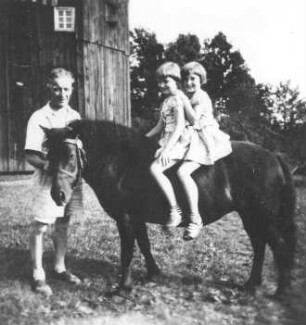 Oderwitz-Oberoderwitz. Berndtmühle, Ponyreiten, Repro