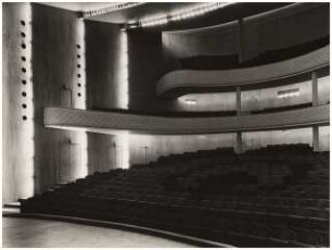 Nationaltheater, Weimar Wiederaufbau: Zuschauerraum von der Bühne aus