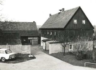 Cossebaude-Niederwartha, Hermann-Große-Straße 3. Dreiseithof (1910 Wohnhaus)
