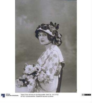 Frau mit Hut von Ida Margueritte