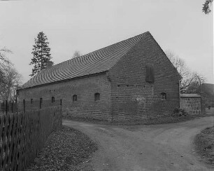 Groß Luja. Stallgebäude : Spremberg-Groß Luja, Spremberger Straße 9. Stallgebäude des Pfarrhofs.( Anfang 20. Jahrhundert). Eckansicht