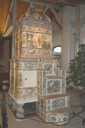 Kachelofen des Hafners J. Anton Keiser