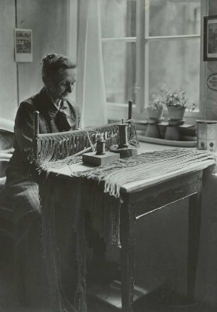 Posamentenmacherin, Scheibenberg, 1938