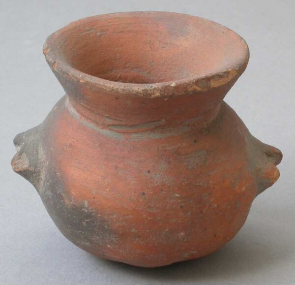 Clay vessel