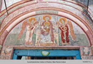 Die Ausmalung des Narthex : Die Ausmalung des Hauptportals : Thronende Madonna mit Erzengeln