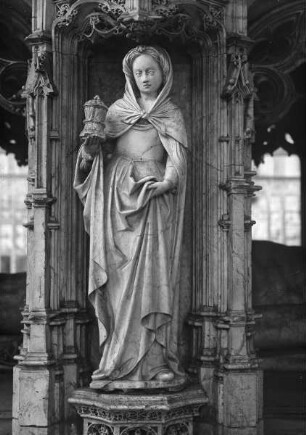 Grabdenkmal des Philibert des Schönen, Herzog von Savoyen,Tumba, Nordseite: Heiligenfigur