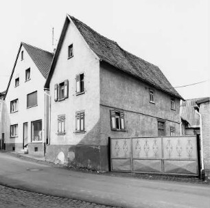 Butzbach, Am Kornmarkt 7