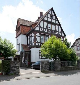 Lich, Garbenteicher Straße 6