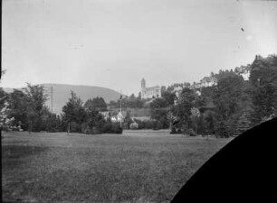 Ortsteilansicht mit Kirche