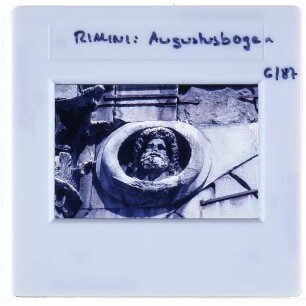 Rimini, Augustusbogen