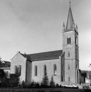Evangelische Pfarrkirche; Lützelbach, Hauptstraße 20