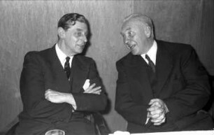 Freiburg: Prinz Nicolae und Herr Hartmann
