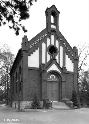 Kirchhof der Christusgemeinde; Berlin, Tempelhof-Schöneberg