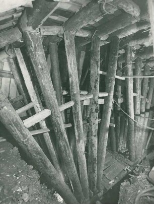 Strassentunnel Saarburg, Deutschland, 1941
