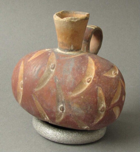 Clay vessel