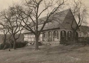 Kleindehsa (obersorbisch Dažink). Kleinbauernhaus am Südosthang des Hochsteins
