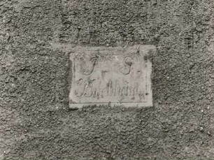 Inschrifttafel : Inschrifttafel (nach 1797) an der Toreinfahrt eines Dreiseithofes. Mutzschen-Wetteritz, Dorfstraße 14