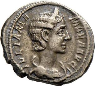 Denar des Severus Alexander für Julia Mamaea mit Darstellung der Vesta