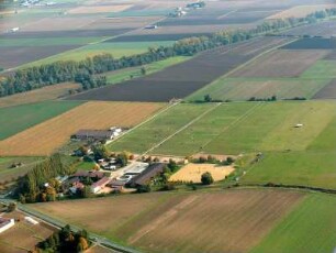 Trebur : Außerhalb südlich davon