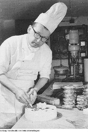 Verschiedene Handwerksberufe, Oktober 1954