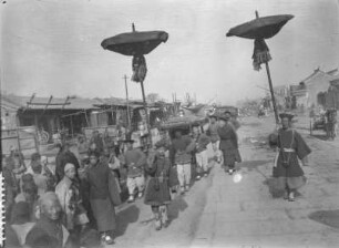 Hochzeitszug : Hochzeitszug in Peking