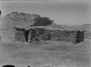 Steinhaus : Flaches Steinhaus in der Türkei.
