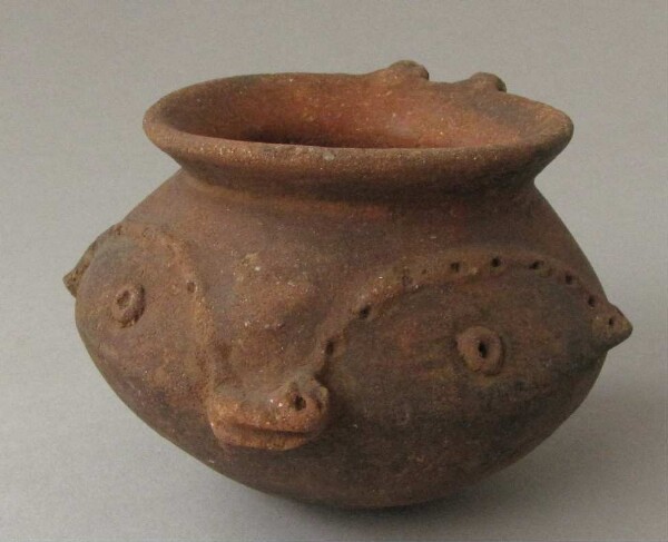 Clay vessel