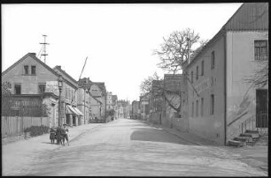 Weinböhla. Hauptstraße