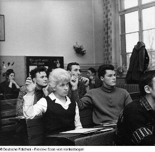 Abendschule Erwachsenenbildung