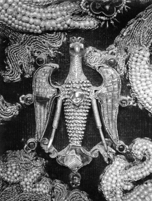 Antependium : Antependium. Perlstickerei (1151/1200?) Detail mit Adler. Palermo, Dom