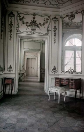 Neues Schloss — Italienischer Bau — Ankleidezimmer