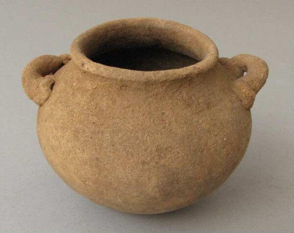 Clay vessel