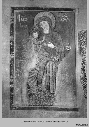 Innendekoration der Kirche San Michele Arcangelo : Madonna mit Kind